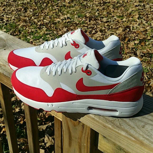 Nike Other - Nike Air Max Day 3.26